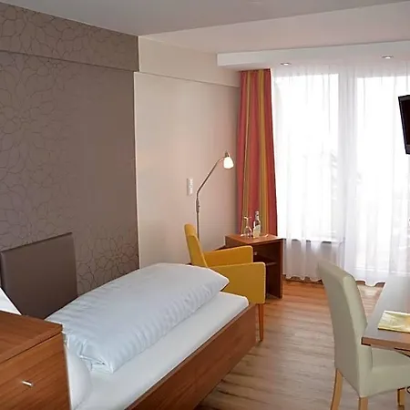 Hotel Engel 3*