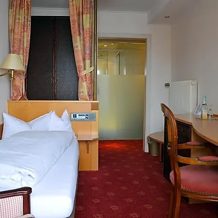 Otel Engel 3*