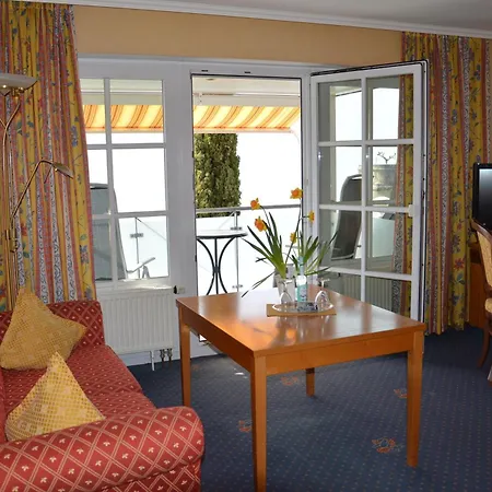 Engel Hotel 3*